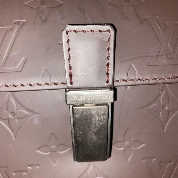 Authentic pre loved Louis Vuitton!!🥰🥰Charly Monogram- Glacéd Brown Leather - Picture 12 of 15